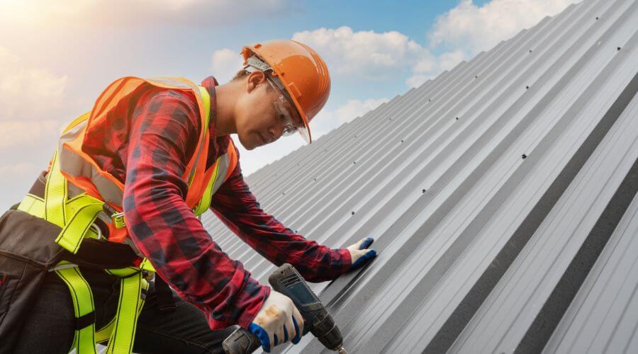 Professional residential roofers in Mullens, WV